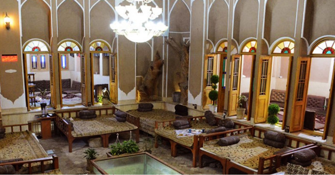 بهترین رستوران های یزد - شرکت هواپیمایی پاژسیر مجری تورهای اقساطی از مشهد