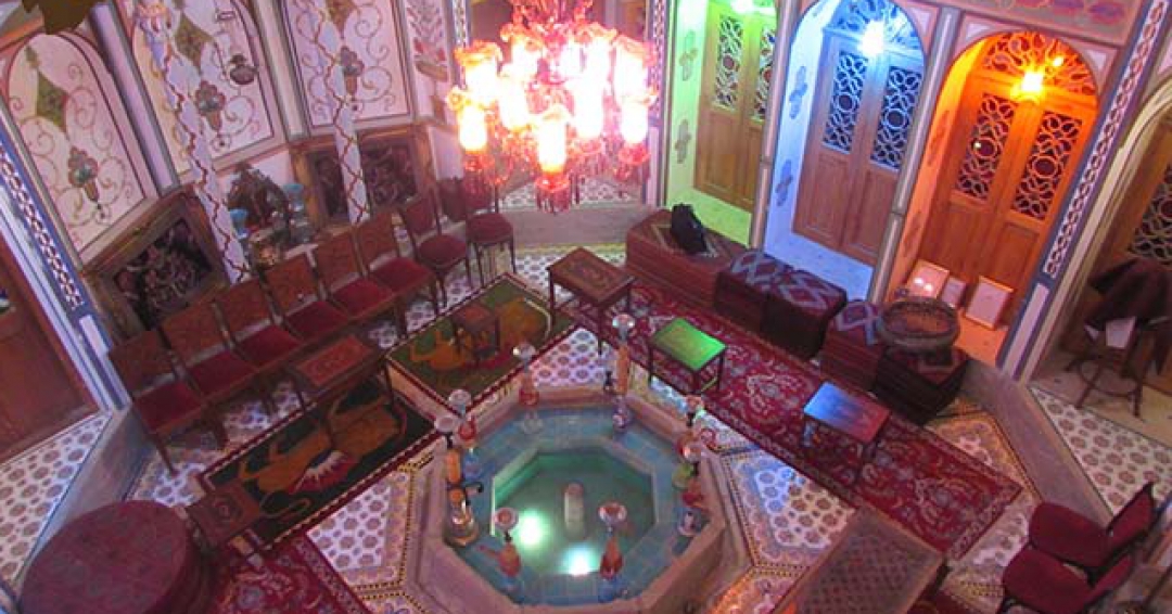 خانه تاریخی ملاباشی در اصفهان - شرکت هواپیمایی پاژسیر مجری تورهای اقساطی از مشهد