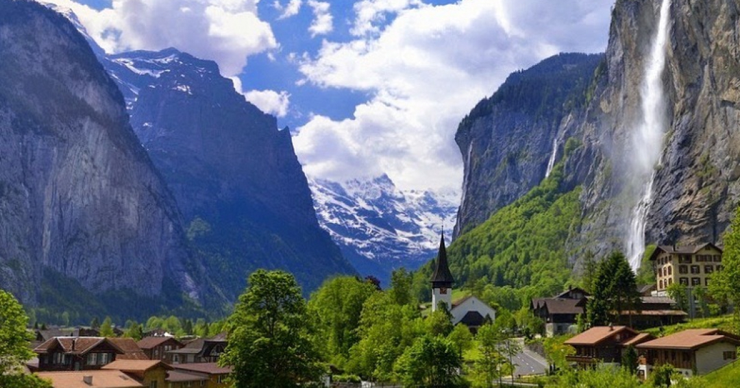 دیدنی های دره لاتربرونن در سوئیس - شرکت هواپیمایی پاژسیر مجری تورهای اقساطی از مشهد