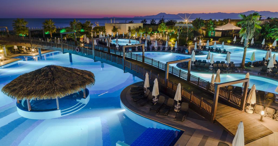 هتل  5 ستاره شروود دریمز ریزورت  در آنتالیا - شرکت هواپیمایی پاژسیر مجری تورهای اقساطی از مشهد