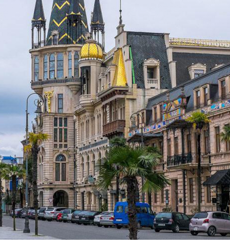 تور گرجستان از تهران شرکت هواپیمایی پاژسیر مجری تور های اقساطی