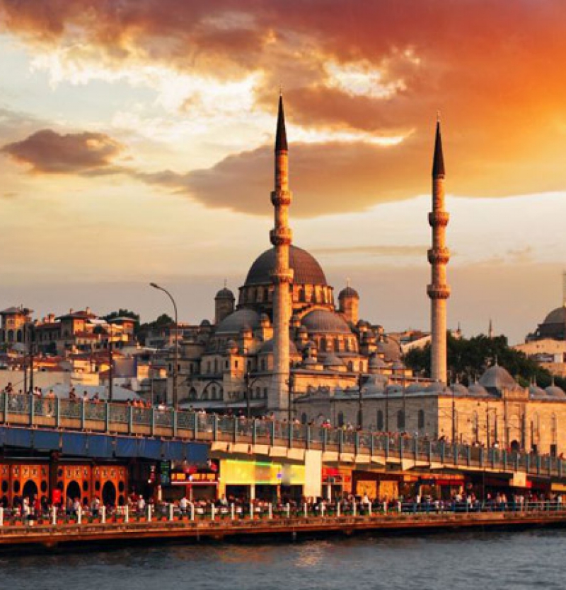 تور استانبول با (اقساط دلخواه ) شرکت هواپیمایی پاژسیر مجری تور های قسطی از مشهد
