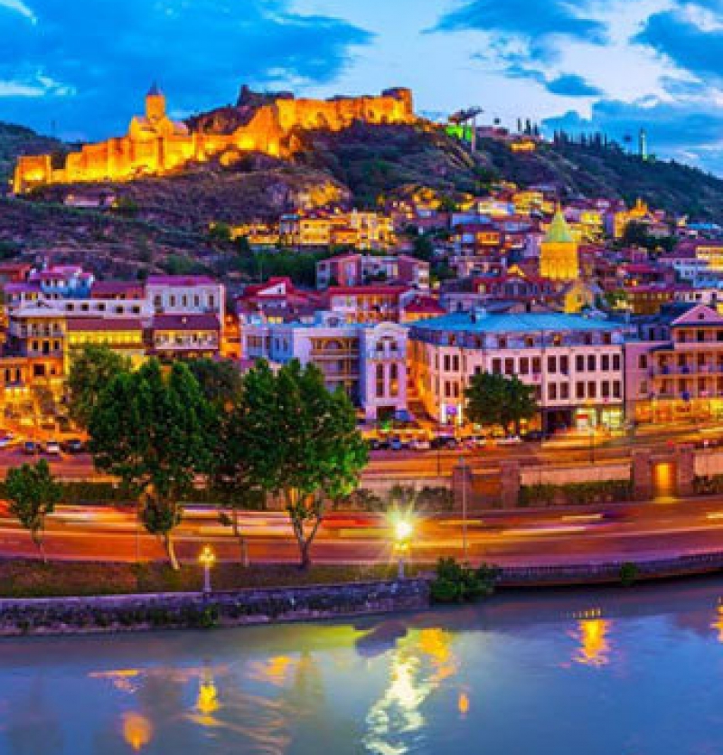 تور گرجستان (اقساط دلخواه) - شرکت هواپیمایی پاژسیر مجری تورهای اقساطی از مشهد