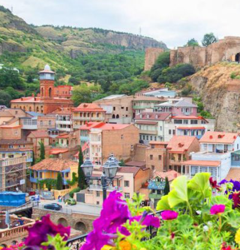 آفر عالی تور تفلیس -شرکت هواپیمایی پاژسیر مجری تورهای اقساطی از مشهد