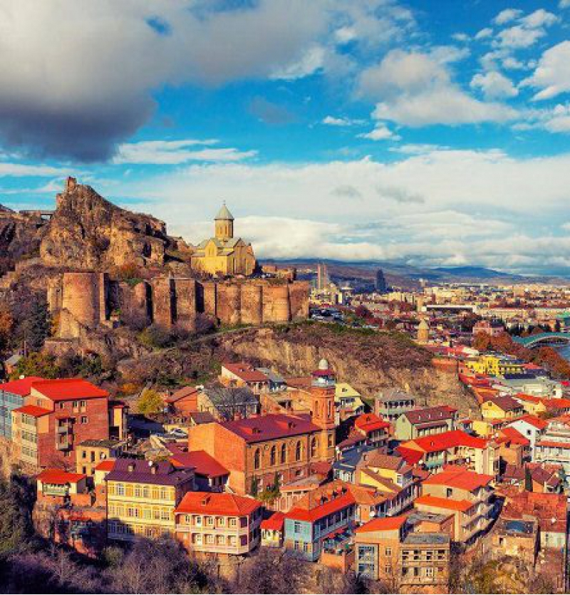 آفر ویژه تور تفلیس از تهران ویژه جمعه 23 آذر 5روزه - شرکت هواپیمایی پاژسیر مجری تورهای اقساطی از مشهد