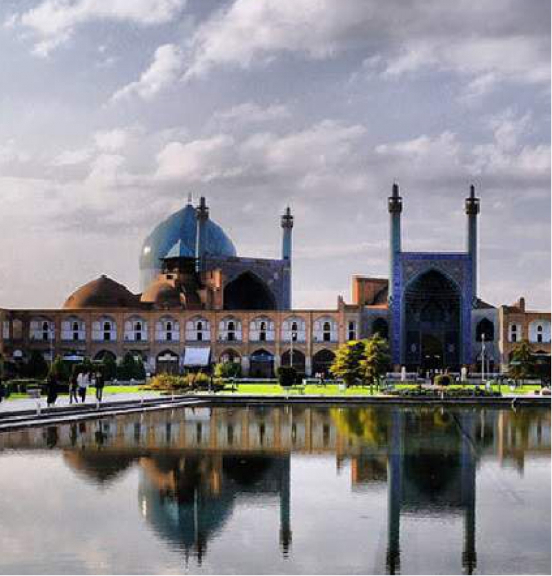 تور لوکس اصفهان ویژه تعطیلات - شرکت هواپیمایی پاژسیر مجری تورهای اقساطی از مشهد