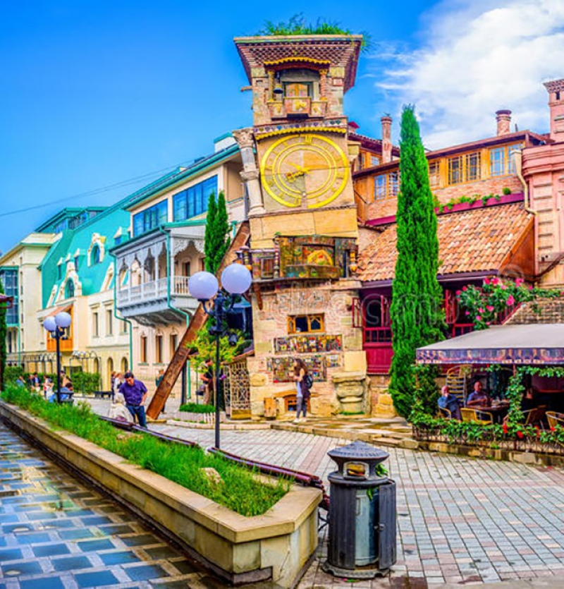 آفر تفلیس ویژه نوروز 98 - شرکت هواپیمایی پاژسیر مجری تورهای اقساطی از مشهد