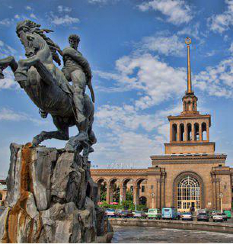 تور ارمنستان ازتهران هتل bella hotel - شرکت هواپیمایی پاژسیر مجری تورهای اقساطی از مشهد