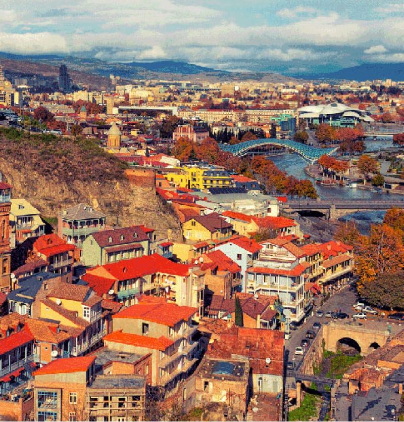 تور گرجستان از تهران- مشهد (اقساط دلخواه) شرکت هواپیمایی پاژسیر مجری تور های اقساطی