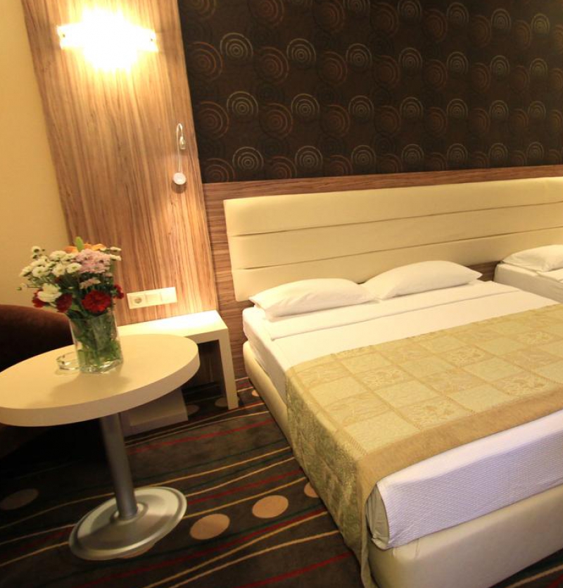 تور مالزی از مشهد (اقساط دلخواه ) شرکت هواپیمایی پاژسیر مجری تور های قسطی در مشهد